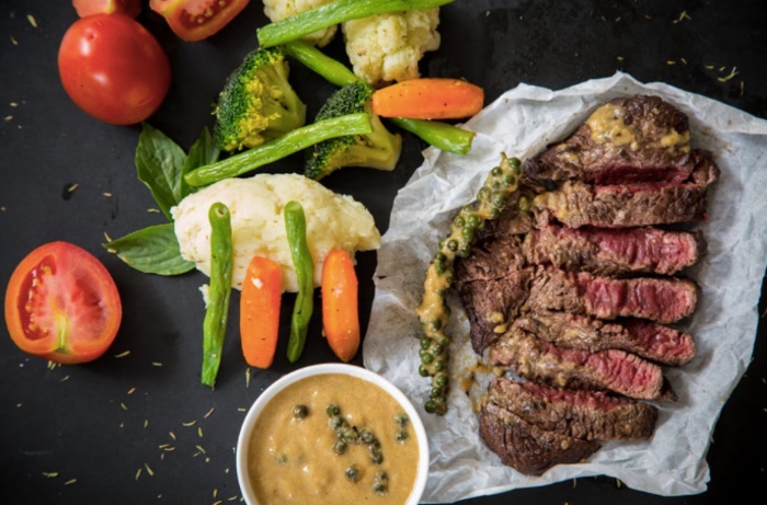 Low carb (carbohydrate) meal