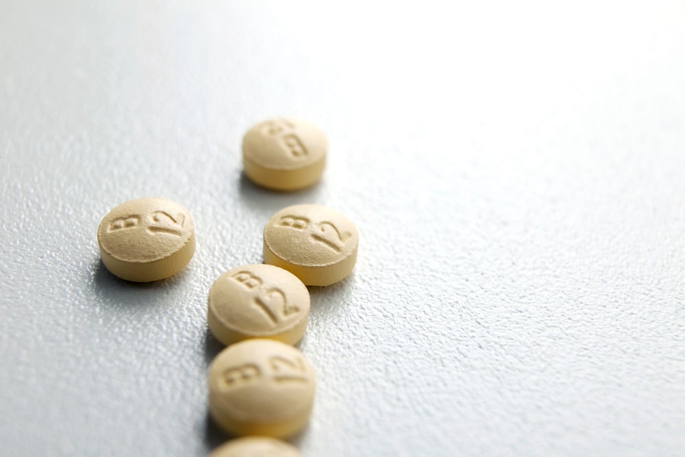 vitamin b12 tablets taken by people who have a vitamin b12 deficiency