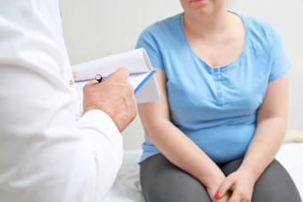 Overweight woman diagnosed with prediabetes