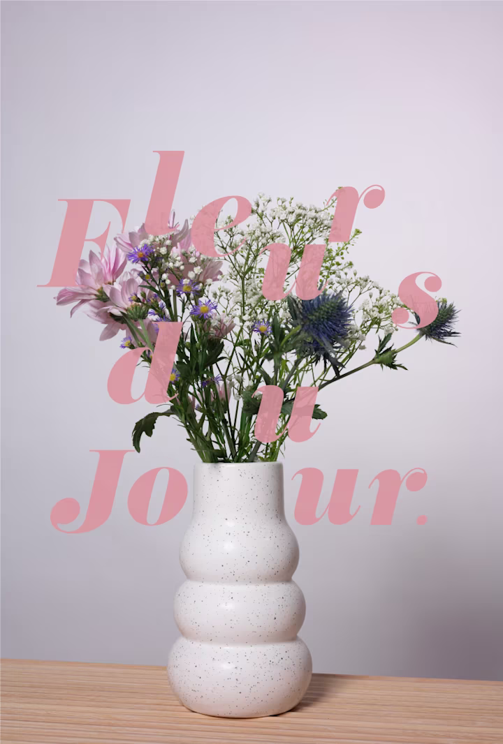 Flowers In A Vase: Fleurs Du Jour