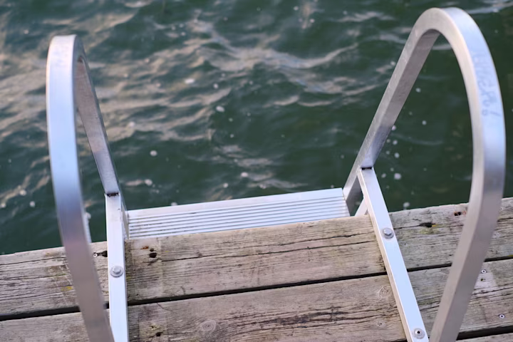 Everydays Series Photography Capturing Ordinary Moments With Extraordinary Attention