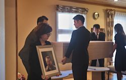 自宅葬の駐車場は?住宅街で行う場合の対応についても解説