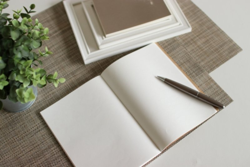 エンディングノートの書き方のコツを解説!買ったけど書けてない人必見!