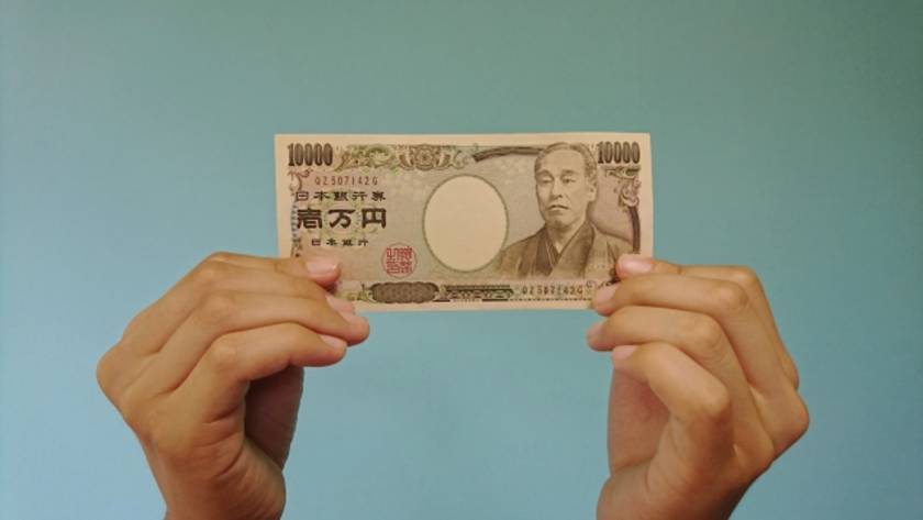 四十九日法要のお香典 表書きは御仏前 御霊前 郵送方法についても解説 葬想式のコラム 四十九日法要のお香典 表書きは御仏前 御霊前 郵送方法についても解説 葬想式のコラム