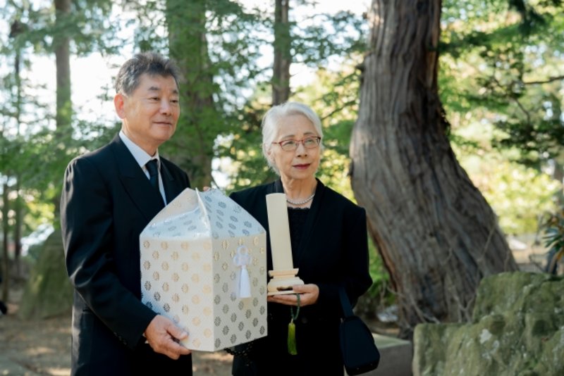 納骨式とは何か?意味から当日の流れ・準備まで分かりやすく解説