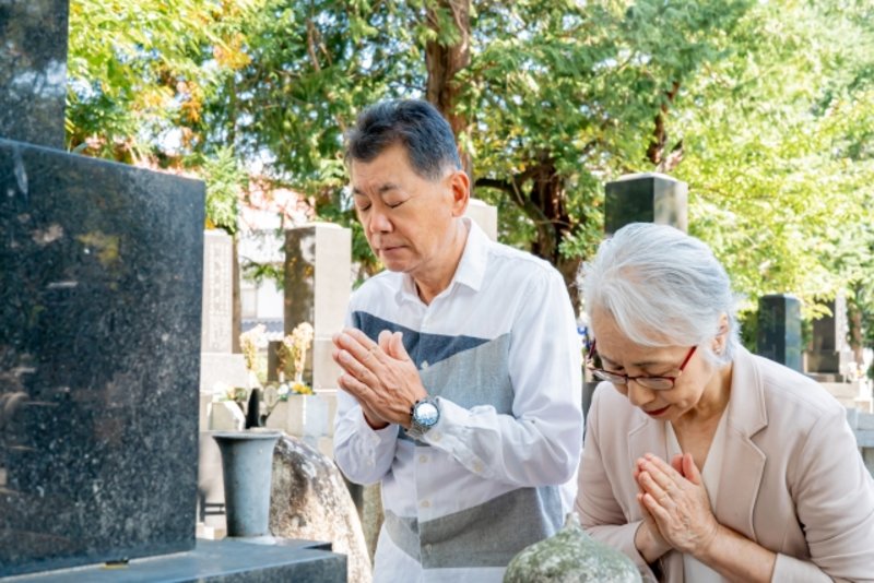 【命日のお参り】友人の仏壇にお参りする際のマナーを解説