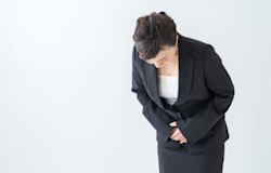 追悼の気持ちを伝える方法とは?「哀悼」との違いも知ろう