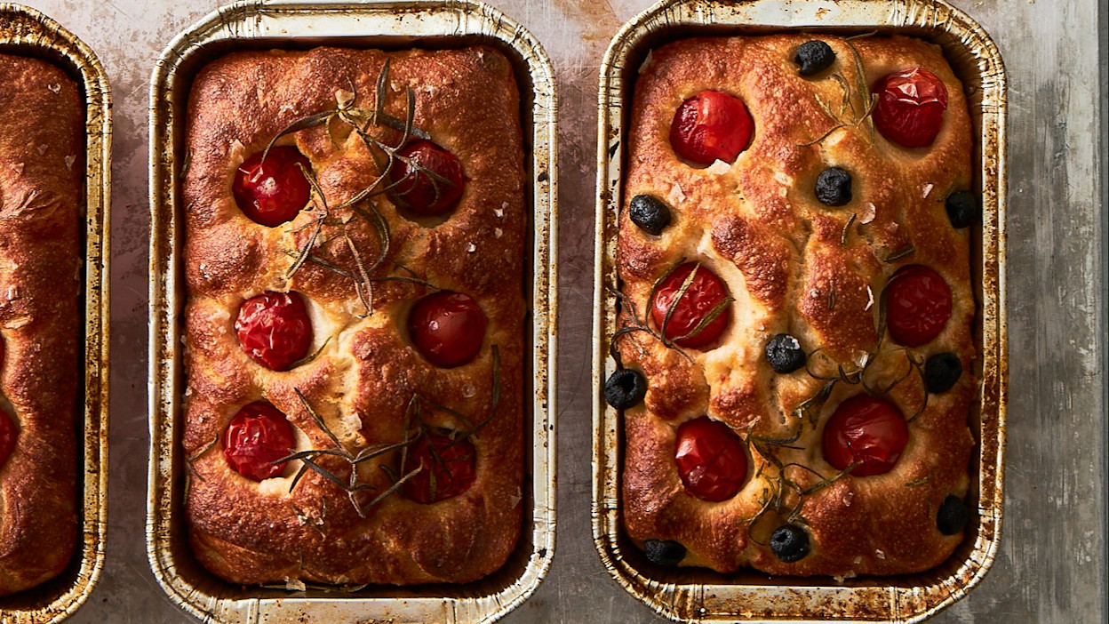 Italiensk surdejsbrød focaccia Øko basis hvedesur