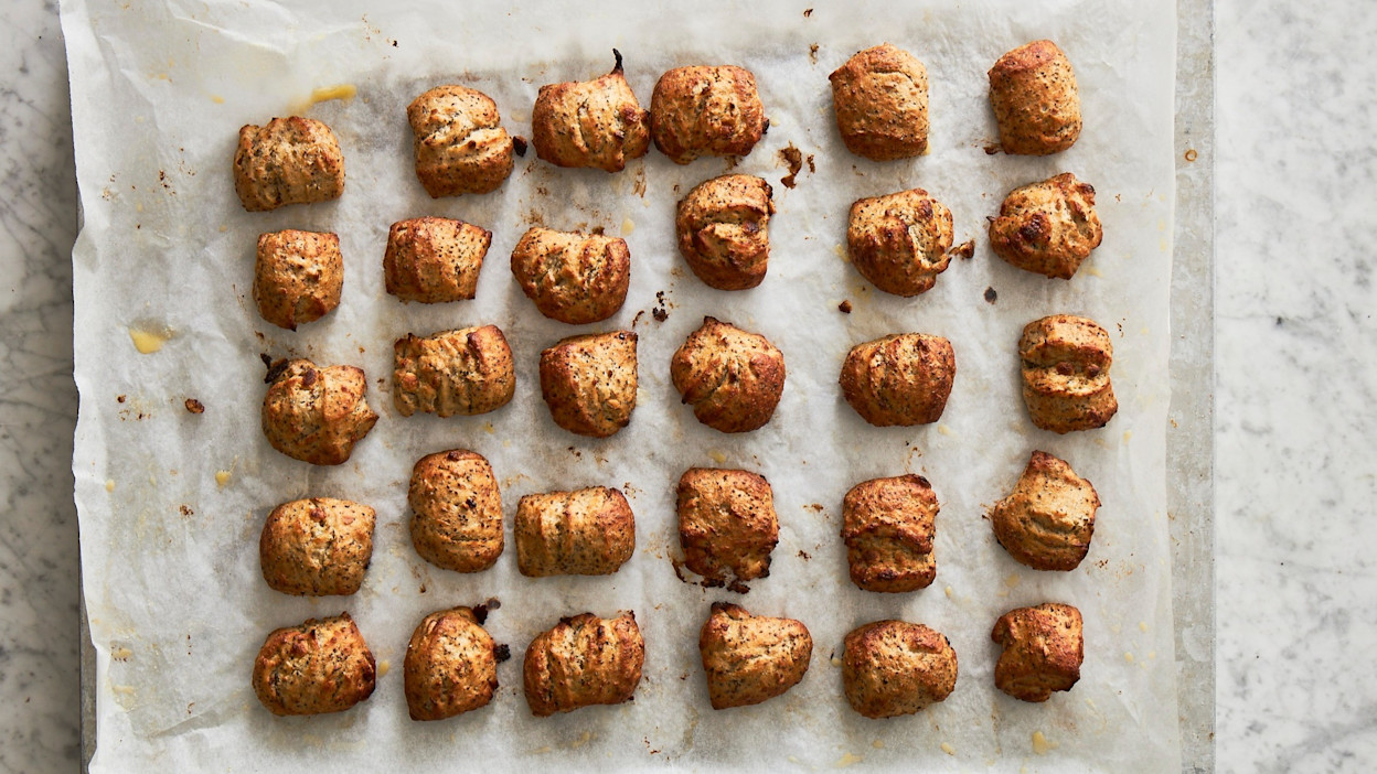 Grødboller med hvidchokolade og kardemomme 1