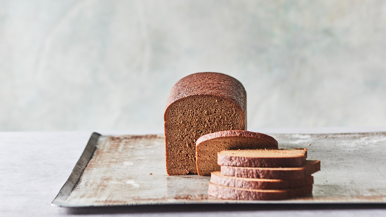 Mørkt rugbrød