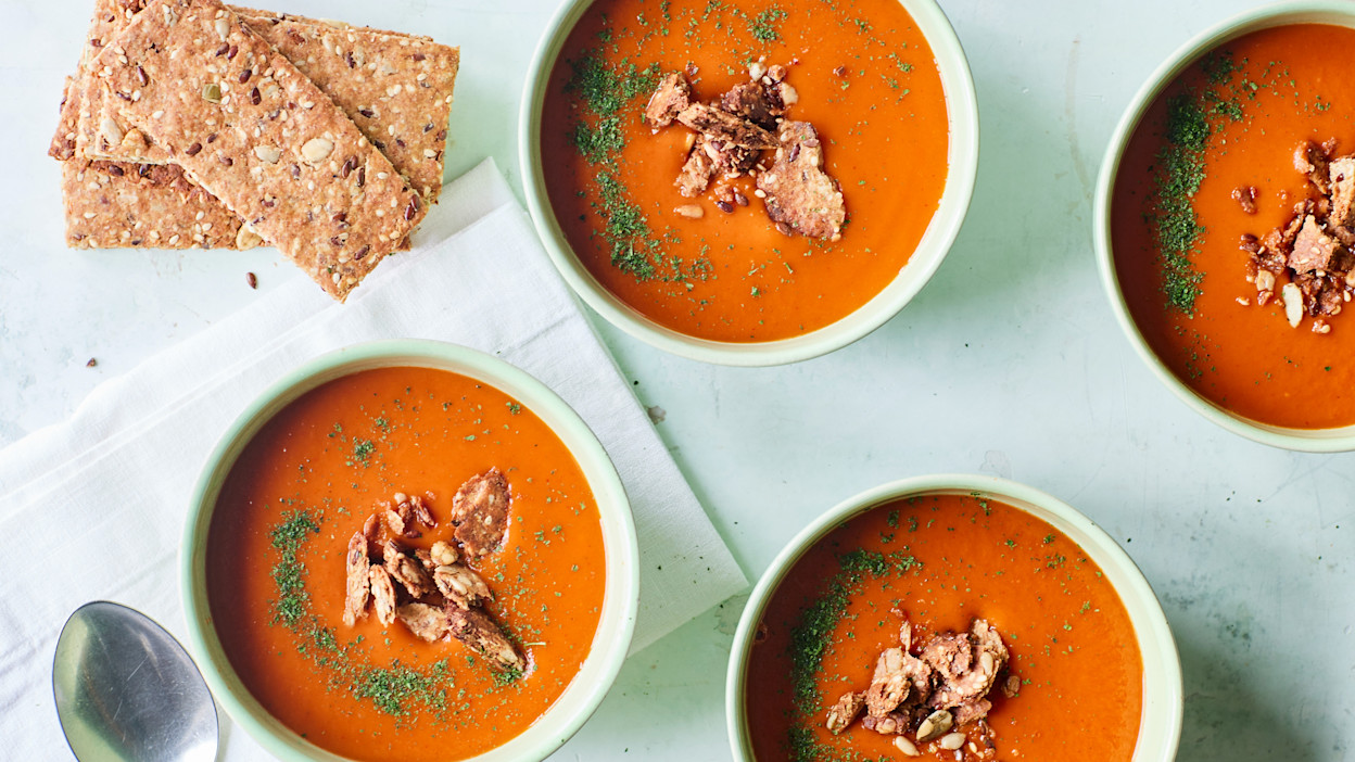 Ærte grøntsags suppe paprika tomat