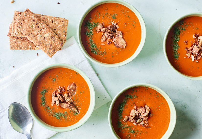 Ærte grøntsags suppe paprika tomat