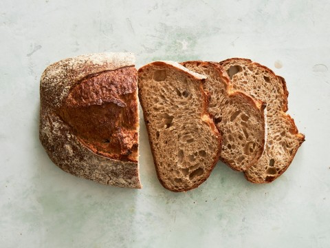 Øko-surdejsbrød 100-0 brød