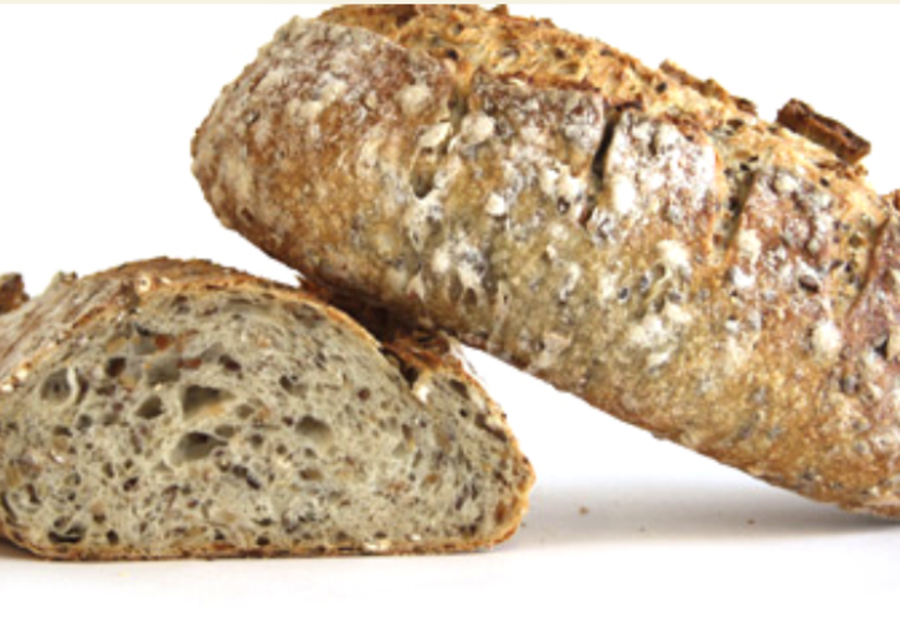 rustikt-4-kornsbrod-med-poppede-rugkerner