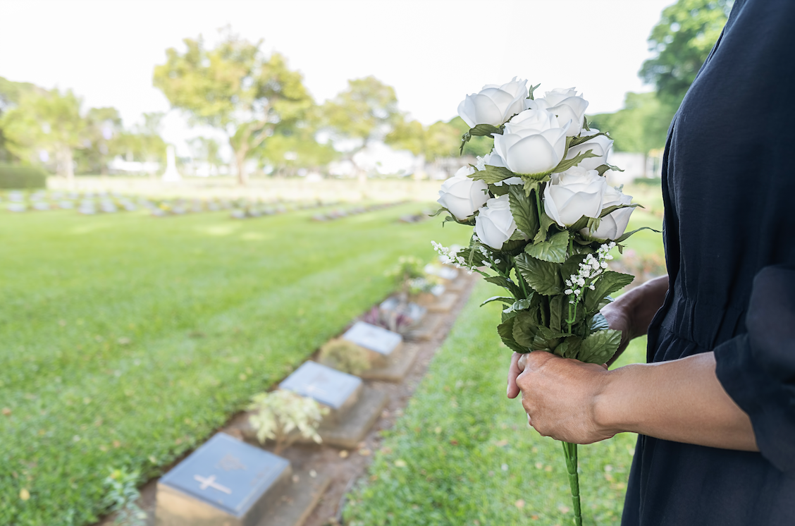 How to prepare for funeral payments so you have time to grieve