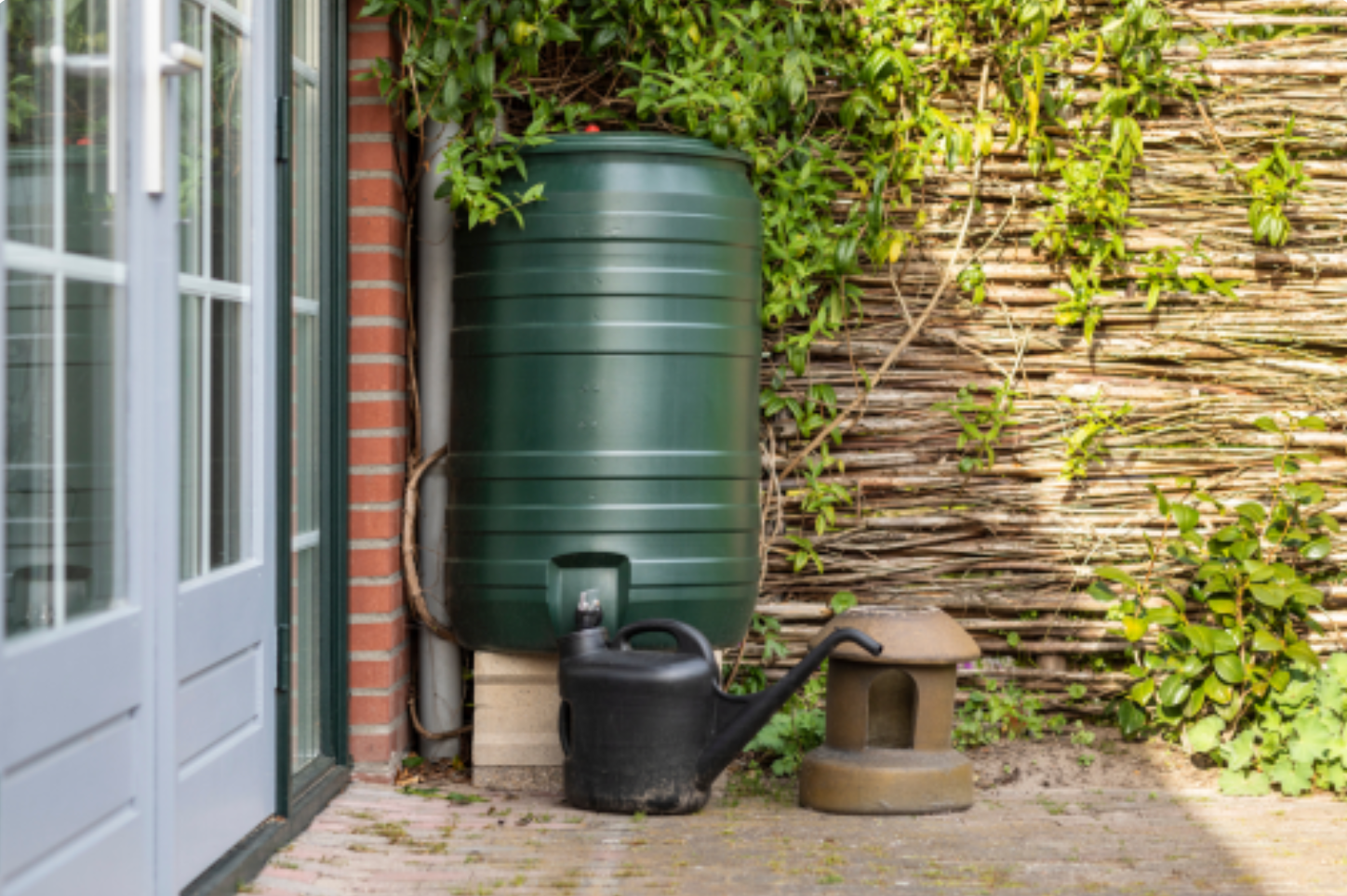 Five good reasons to buy a rainwater tank