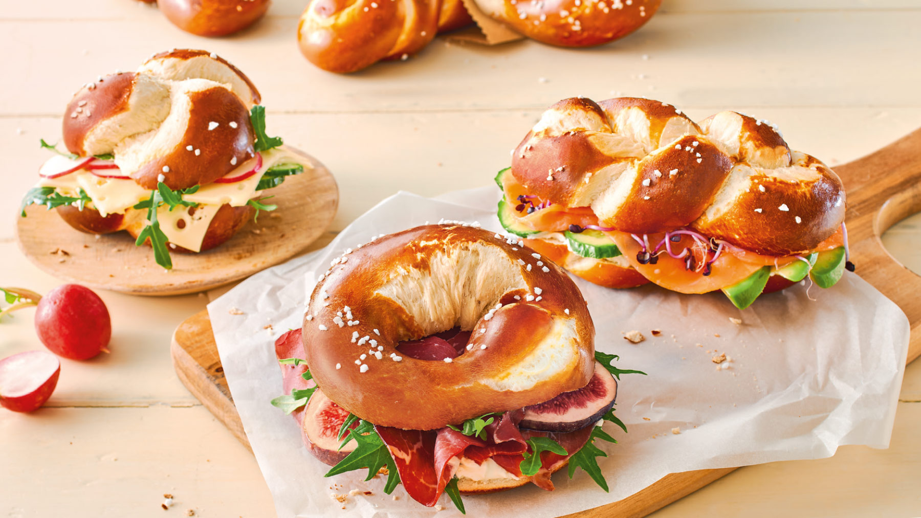Ditsch productPretzelKnotRingPlait