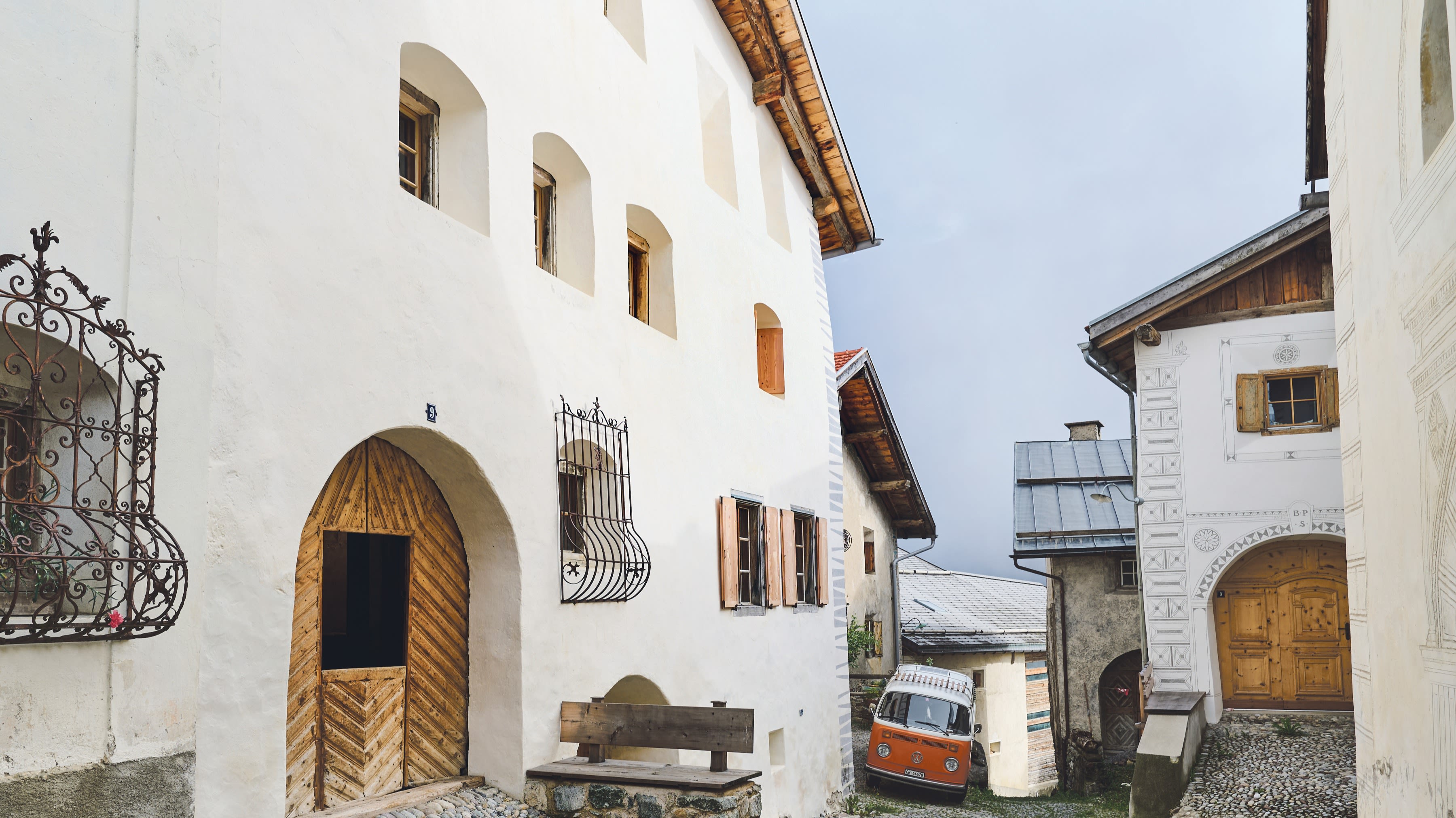 Historisches Haus im Engadin.