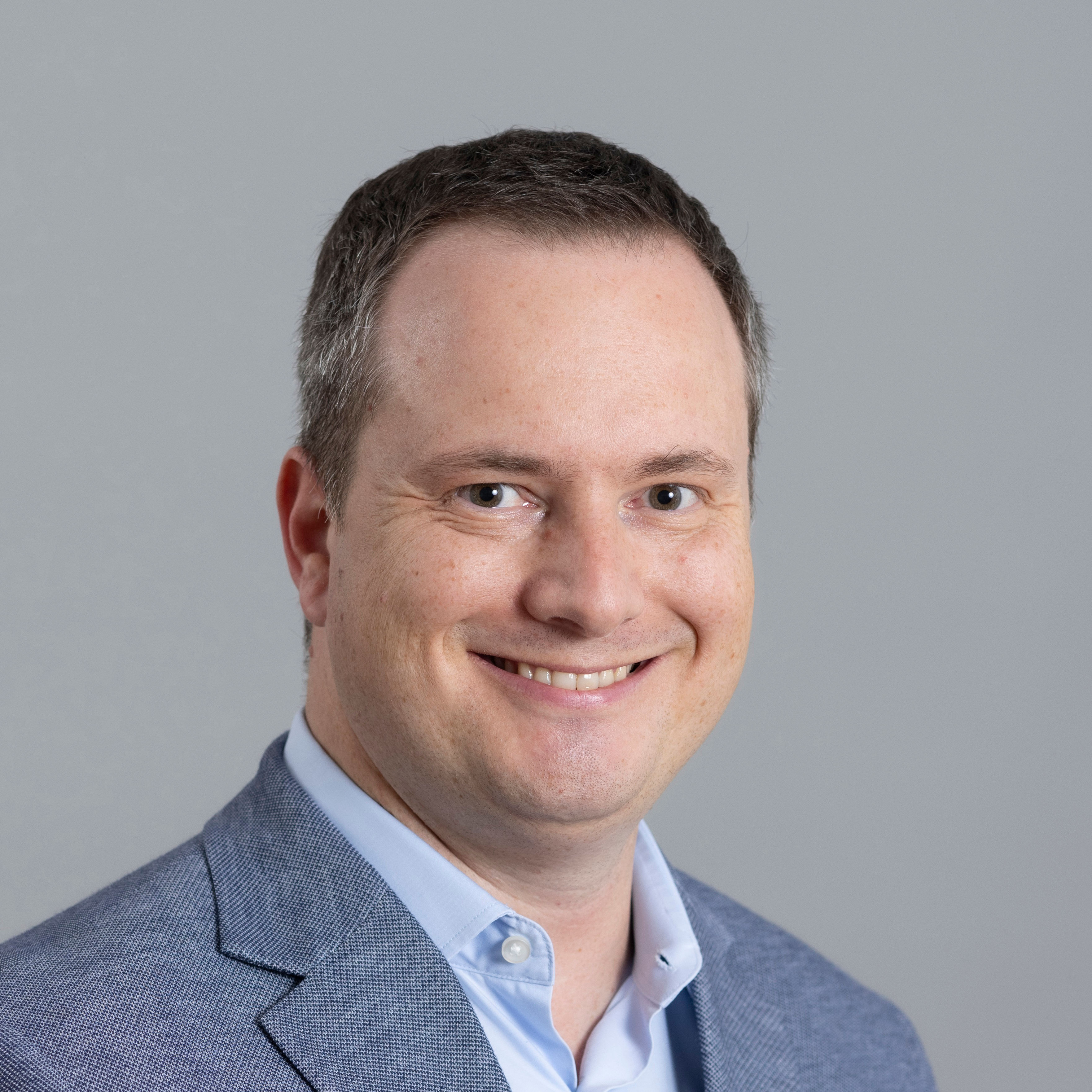Photo portrait de Markus Sieber. Beau sourire