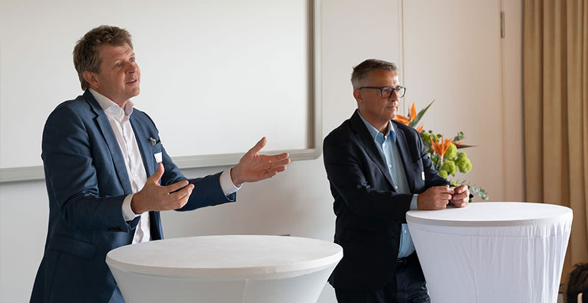 Podiumsdiskussion zur Plattform Elektromobilität