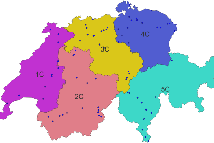 Karte der Gebiete für den Projektaufruf für PV Produktion auf Rastplätzen und Lärmschutzwänden entlang von Nationalstrassen