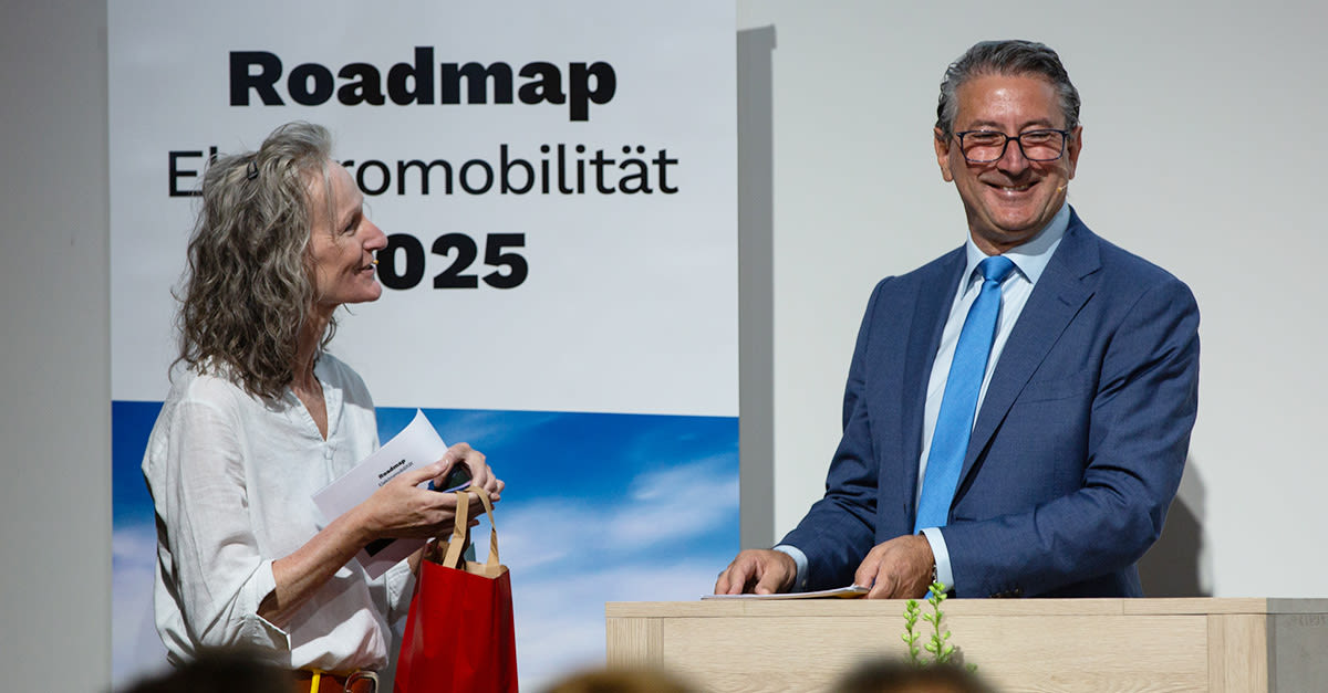 Post-CEO Cirillo an einer Veranstaltung zur Roadmap Elektromobilität