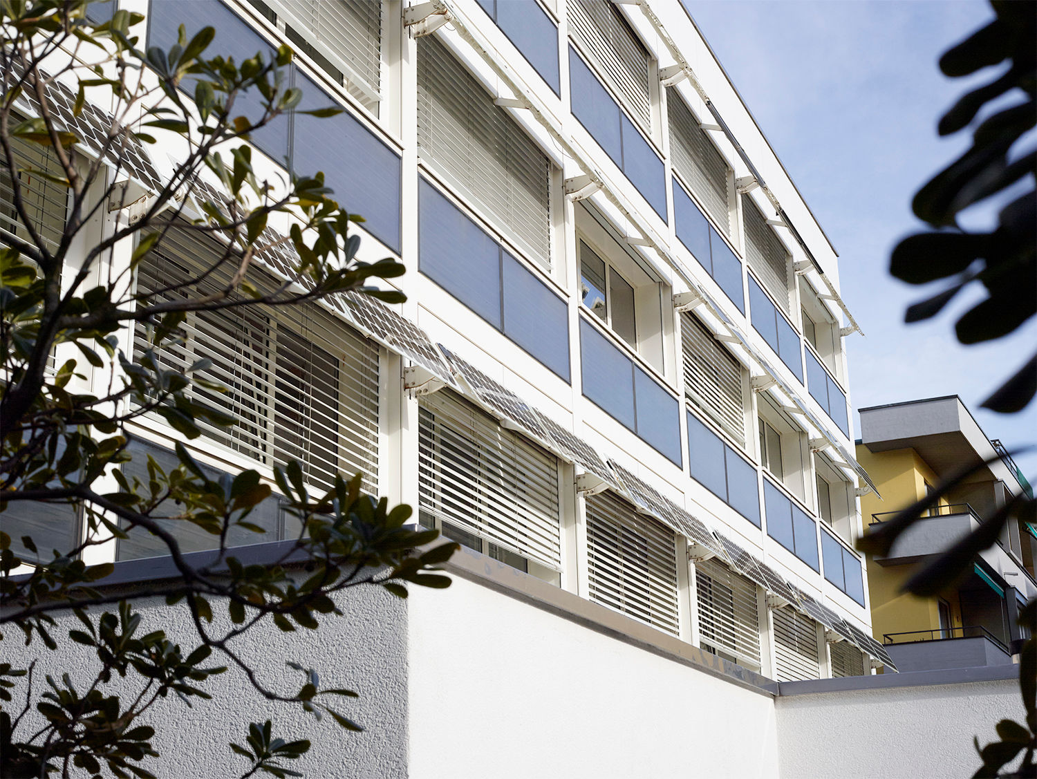 Balkonbrüstungen mit Solarmodulen