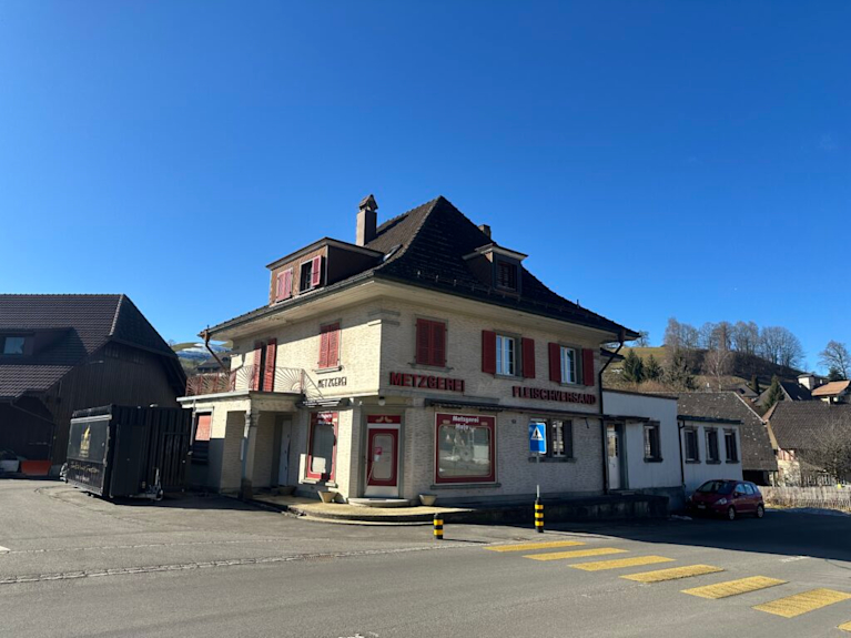 La macelleria Mujo in Ergiswil vista da fuori