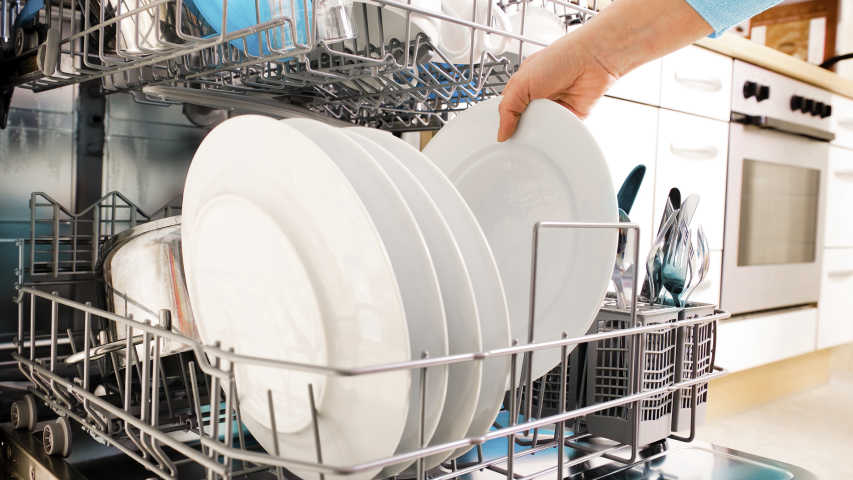 Lave-vaisselle efficace: économiser énergie et argent