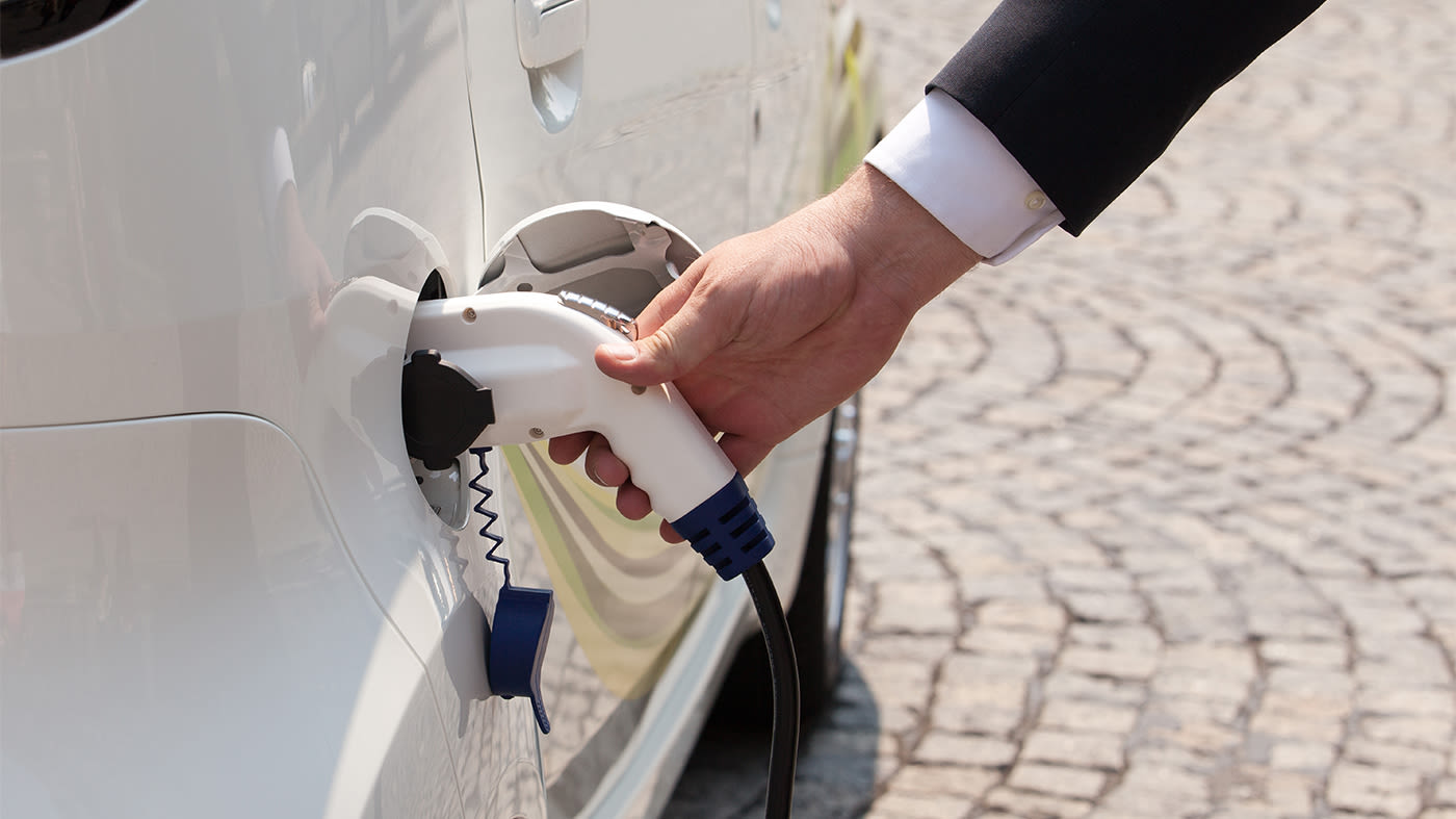 Elektroauto wird geladen