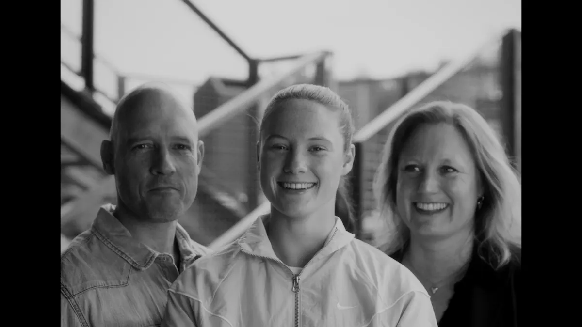 Veerle Buurman with parents