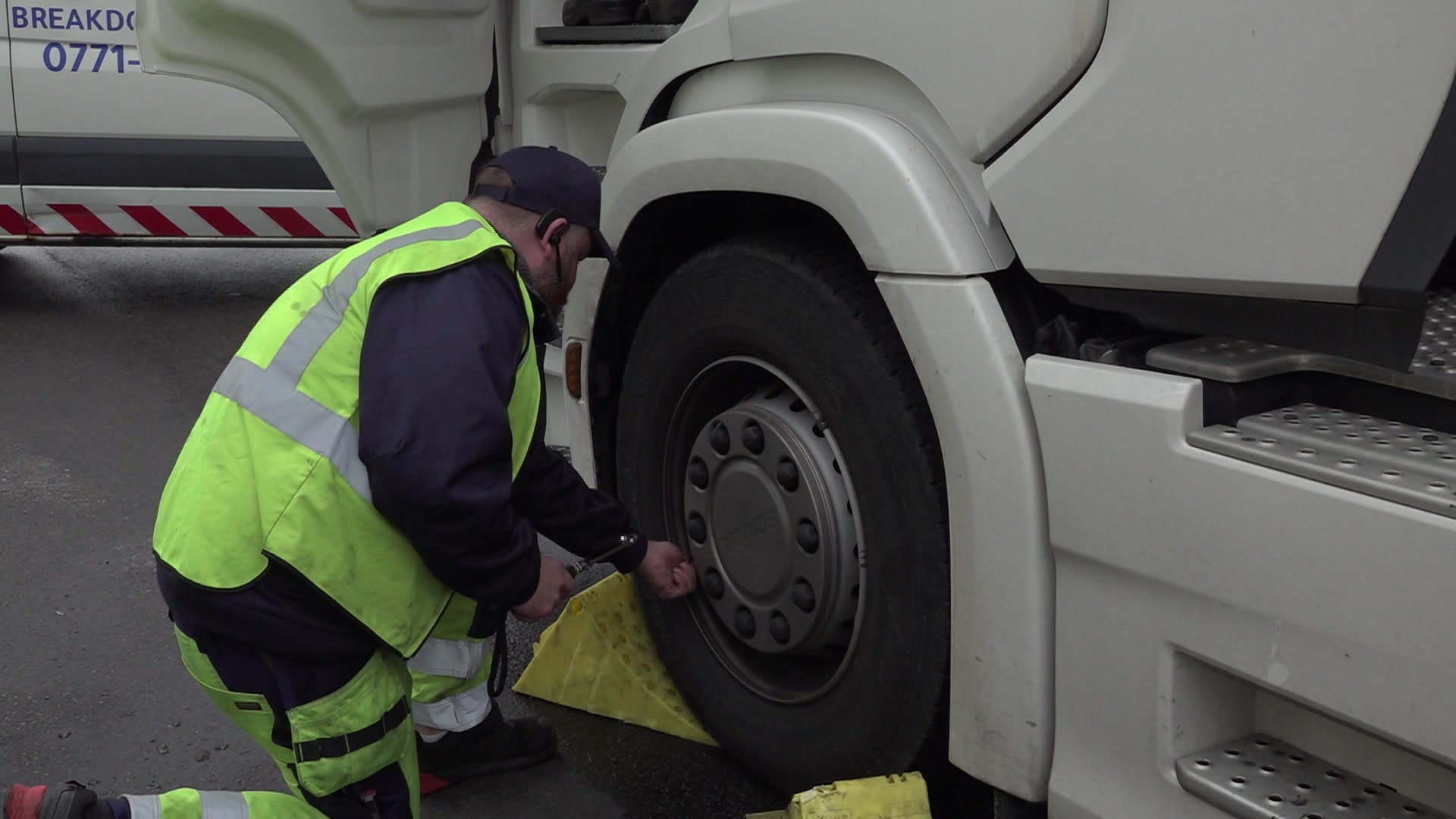 Nya vinterdäckskrav för tunga fordon – stora brister upptäckta
