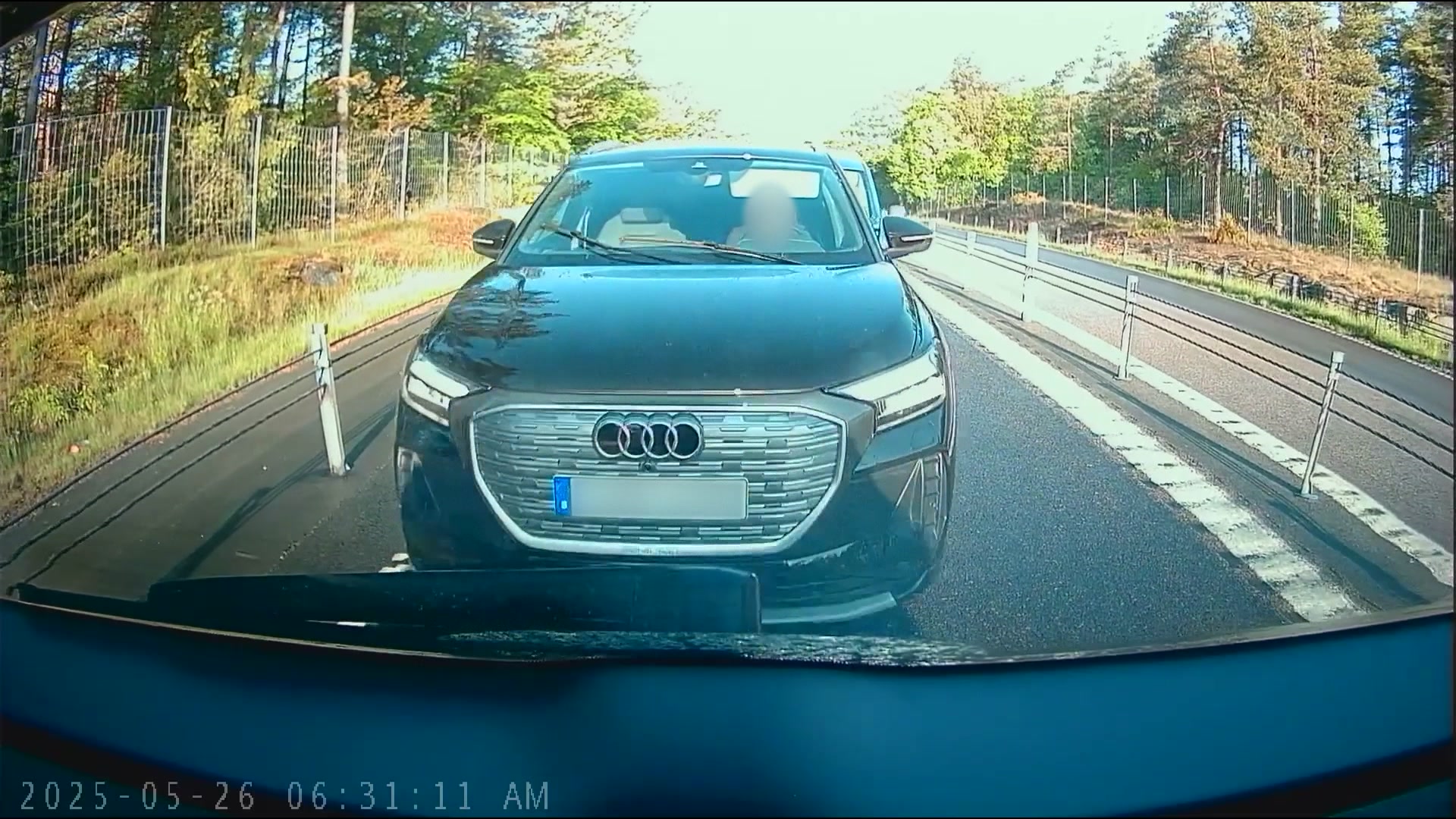 Så här kan du alltid hålla rätt avstånd i trafiken: 5 enkla tips!