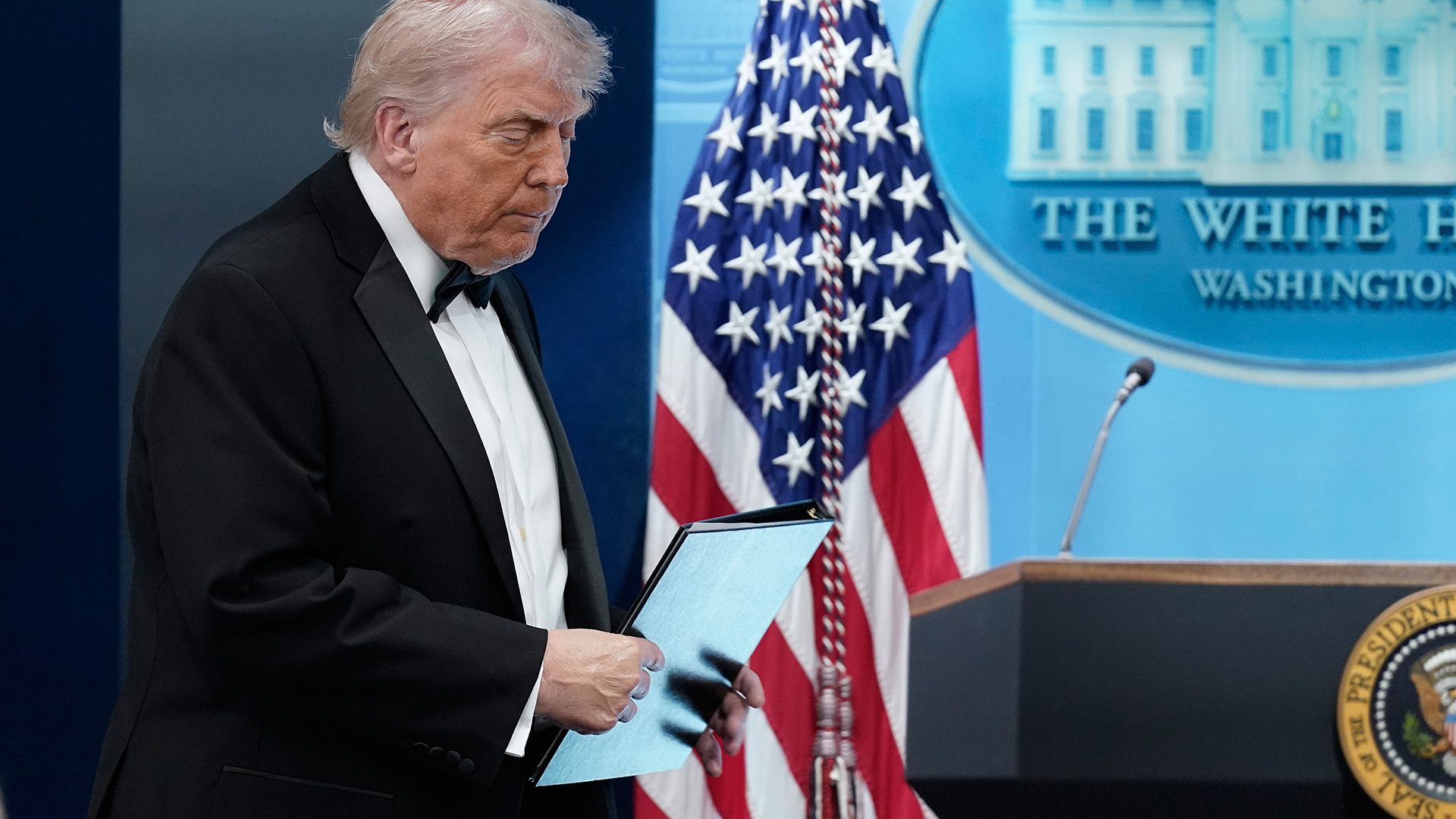 Trumps dilemma – enligt expert: Inte tid att fastna i attentatet