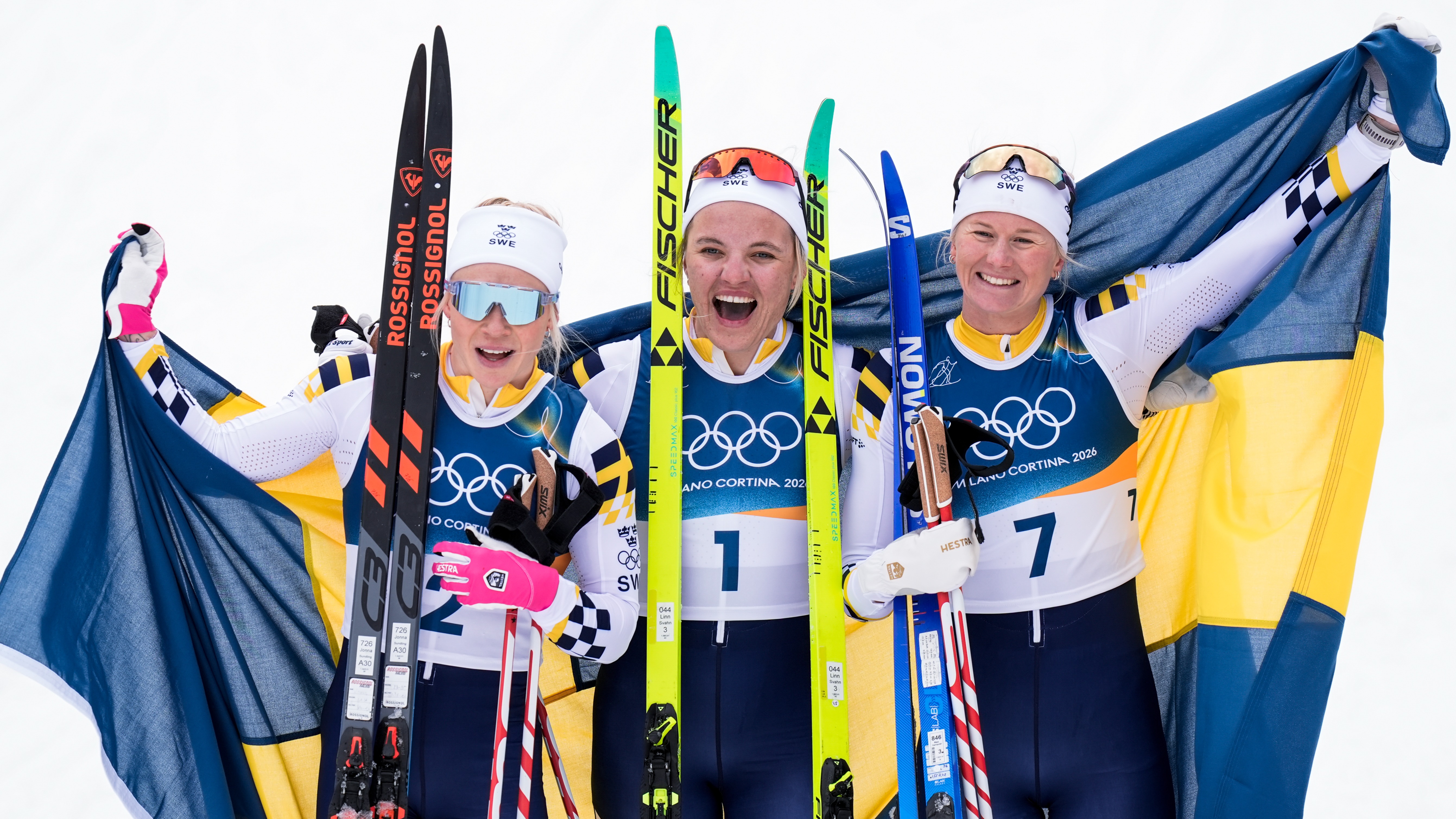 Supersuccé i OS-sprinten – medaljtrippel för Sverige