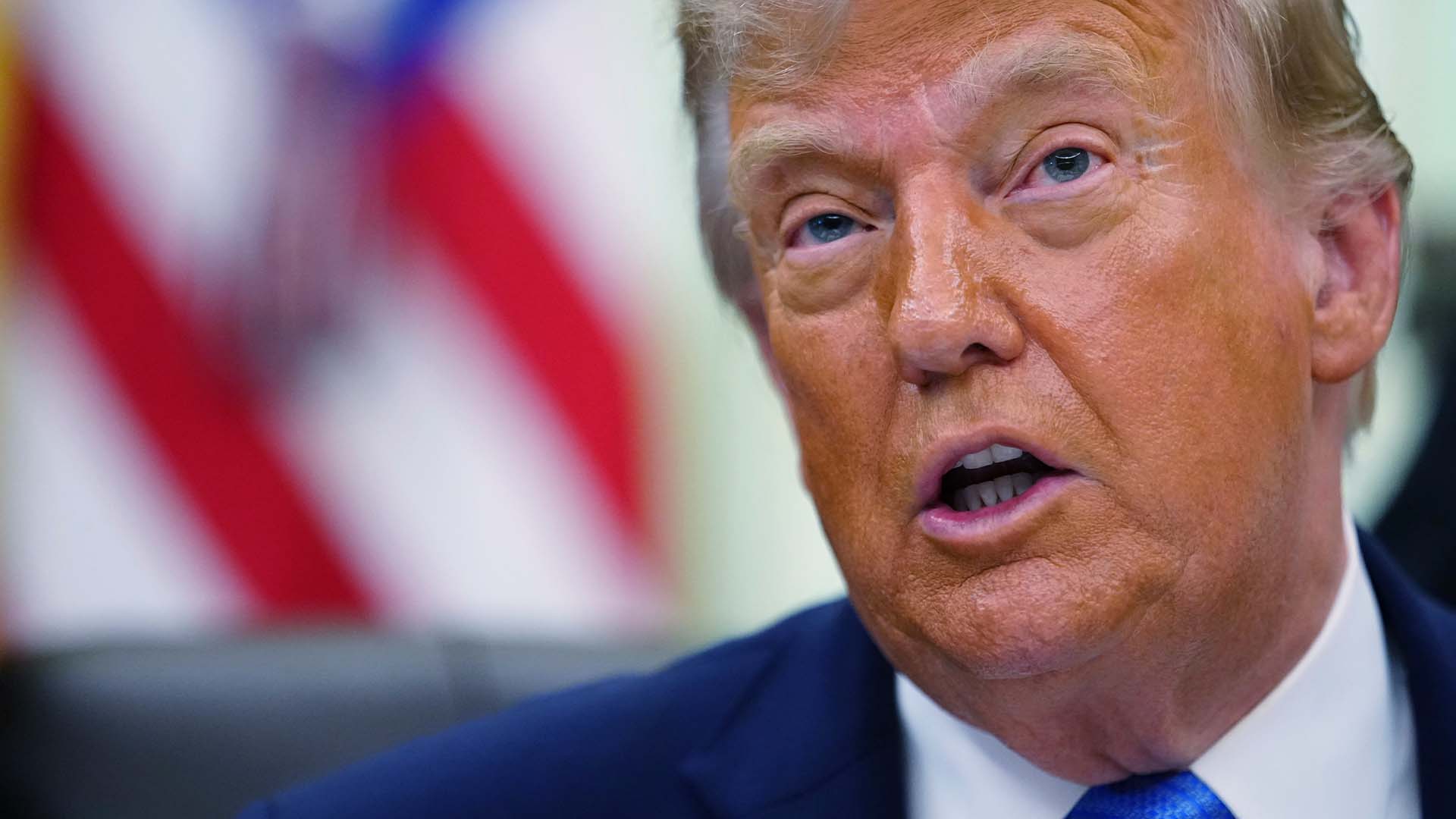 Trump trappar upp hoten – experten varnar för fortsatt dödlä
