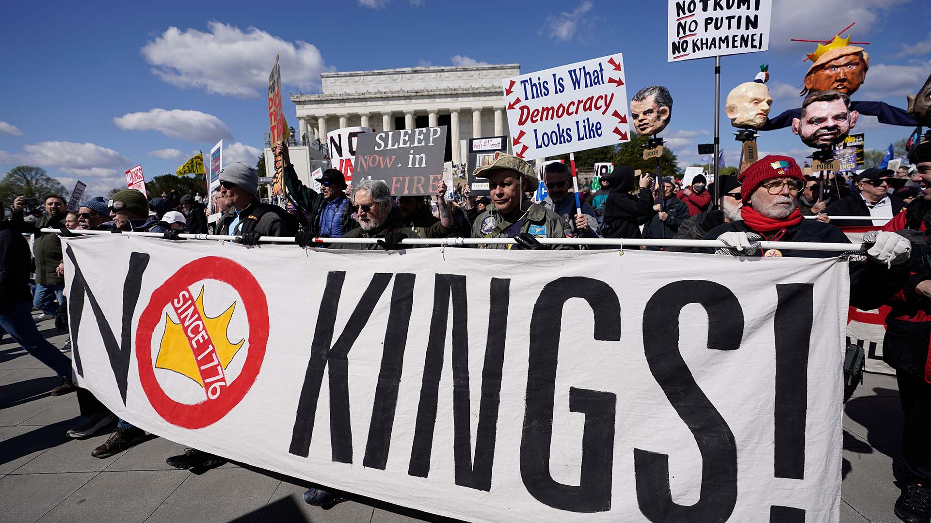 Landsomfattande protester mot Trump – ”No kings”