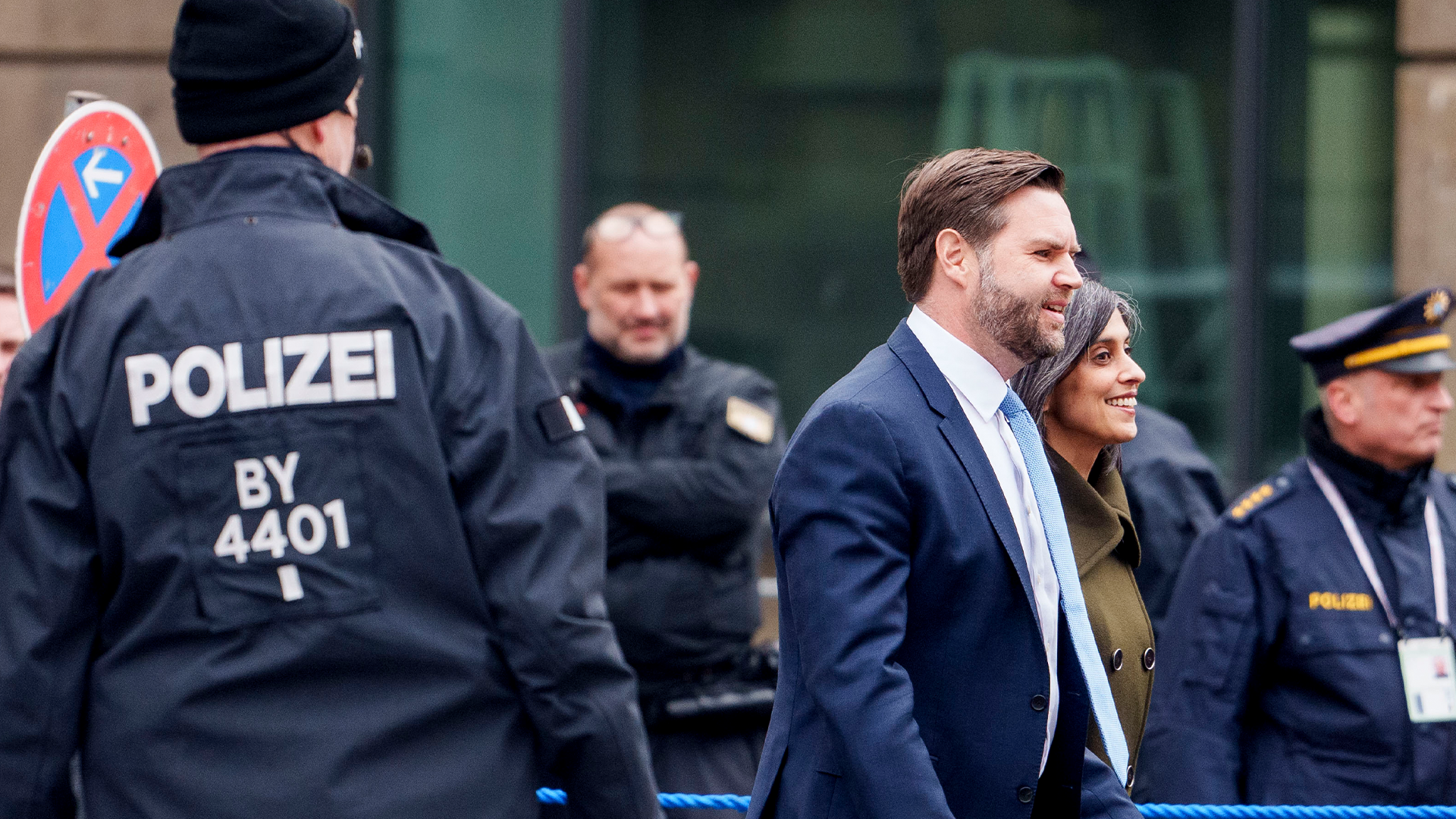 Västalliansen prövas i München – blir en thriller