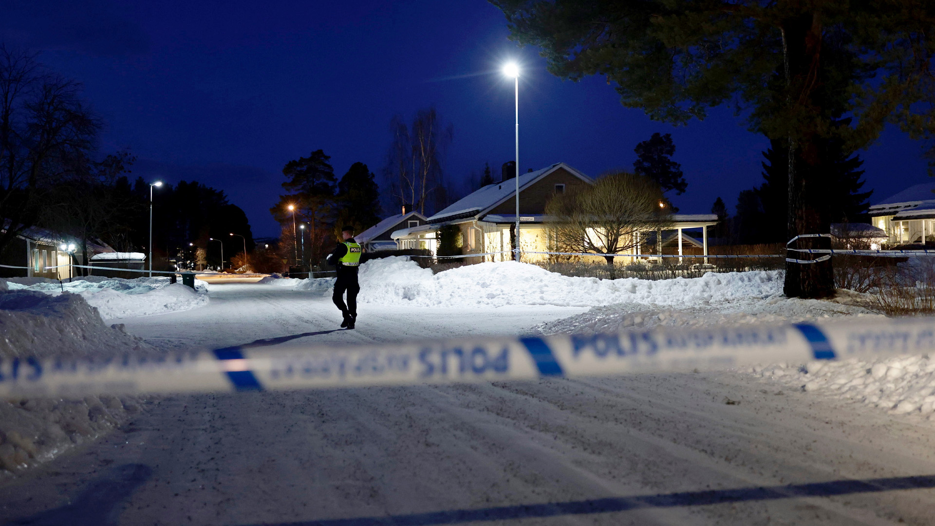 Polisens svar – efter kritiken från misstänkte mördarens mamma