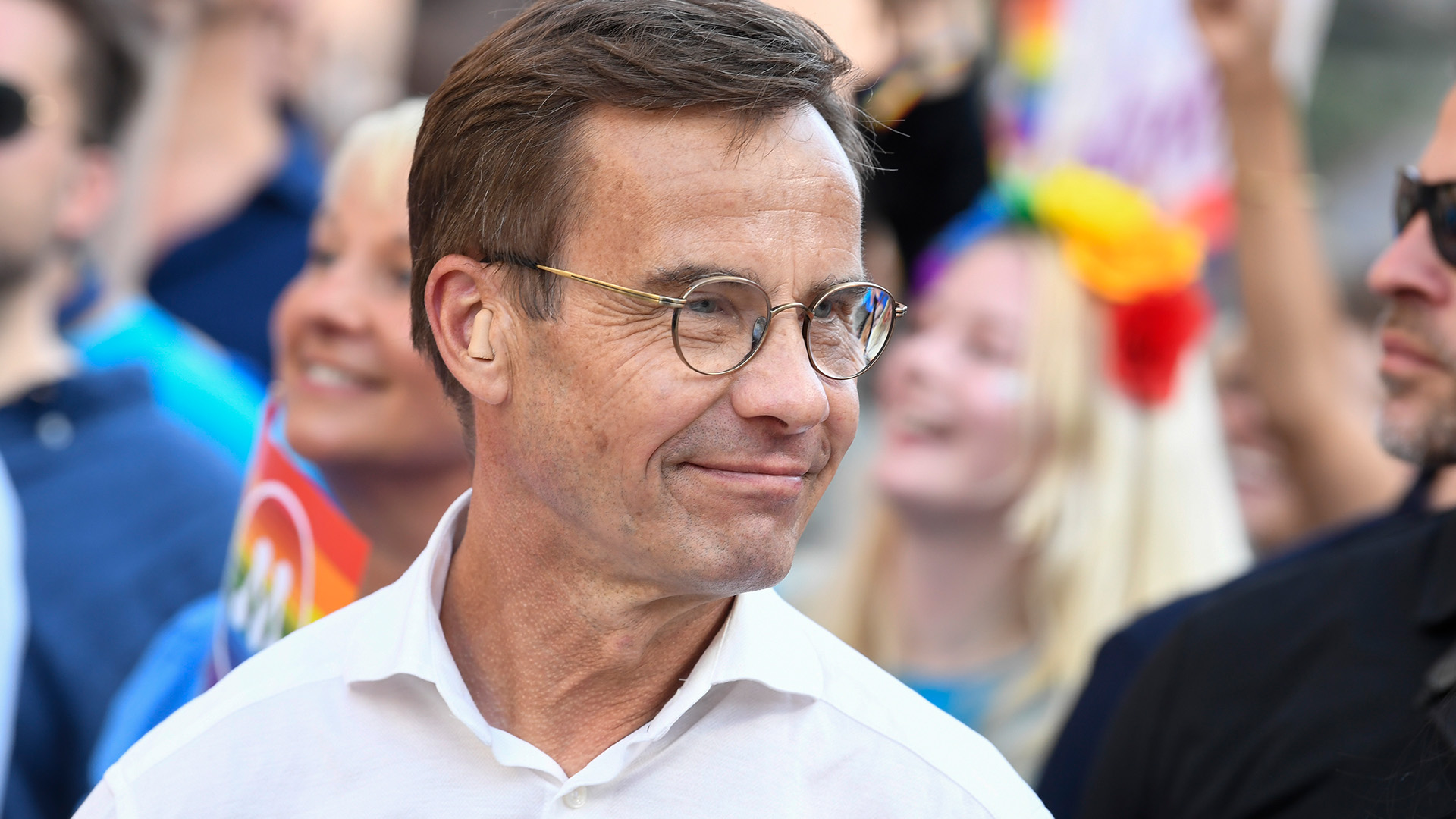 Varför skippar Kristersson och Busch prideparaden? Så här påverkar det HBTQ+-gemenskapen.