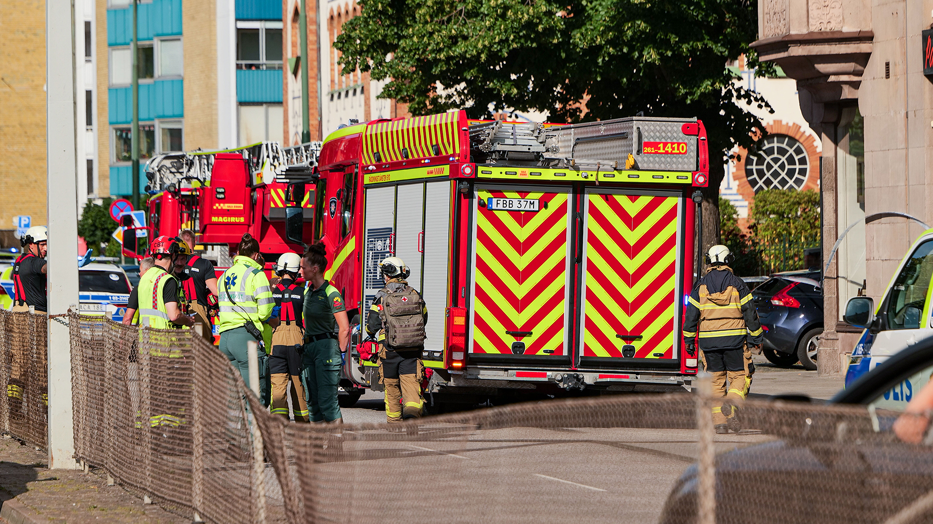 Topp 5 sätt att hantera bilolyckor efter att en bil kört in i flera personer i Malmö