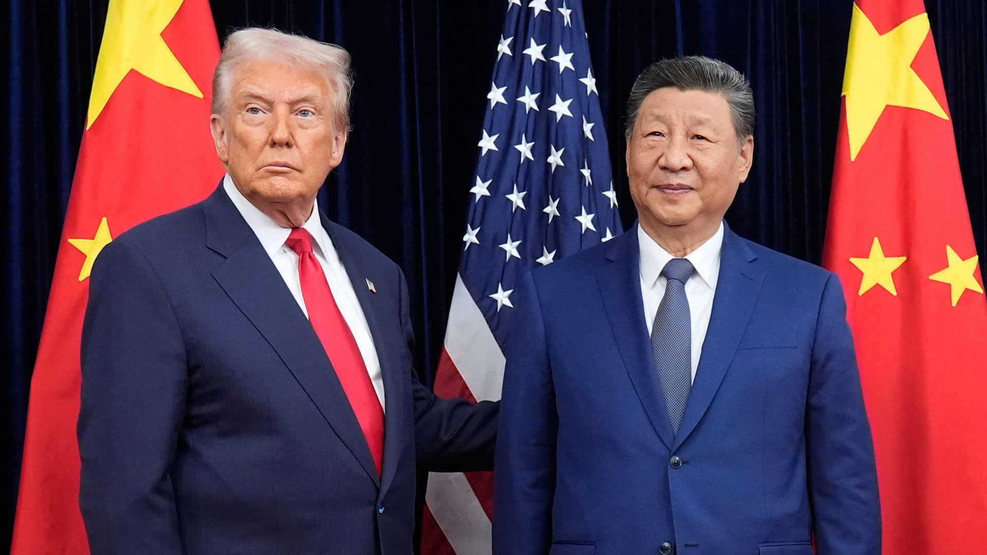 Först då kan ett besked komma – efter Trumps ödesbesök i Kina