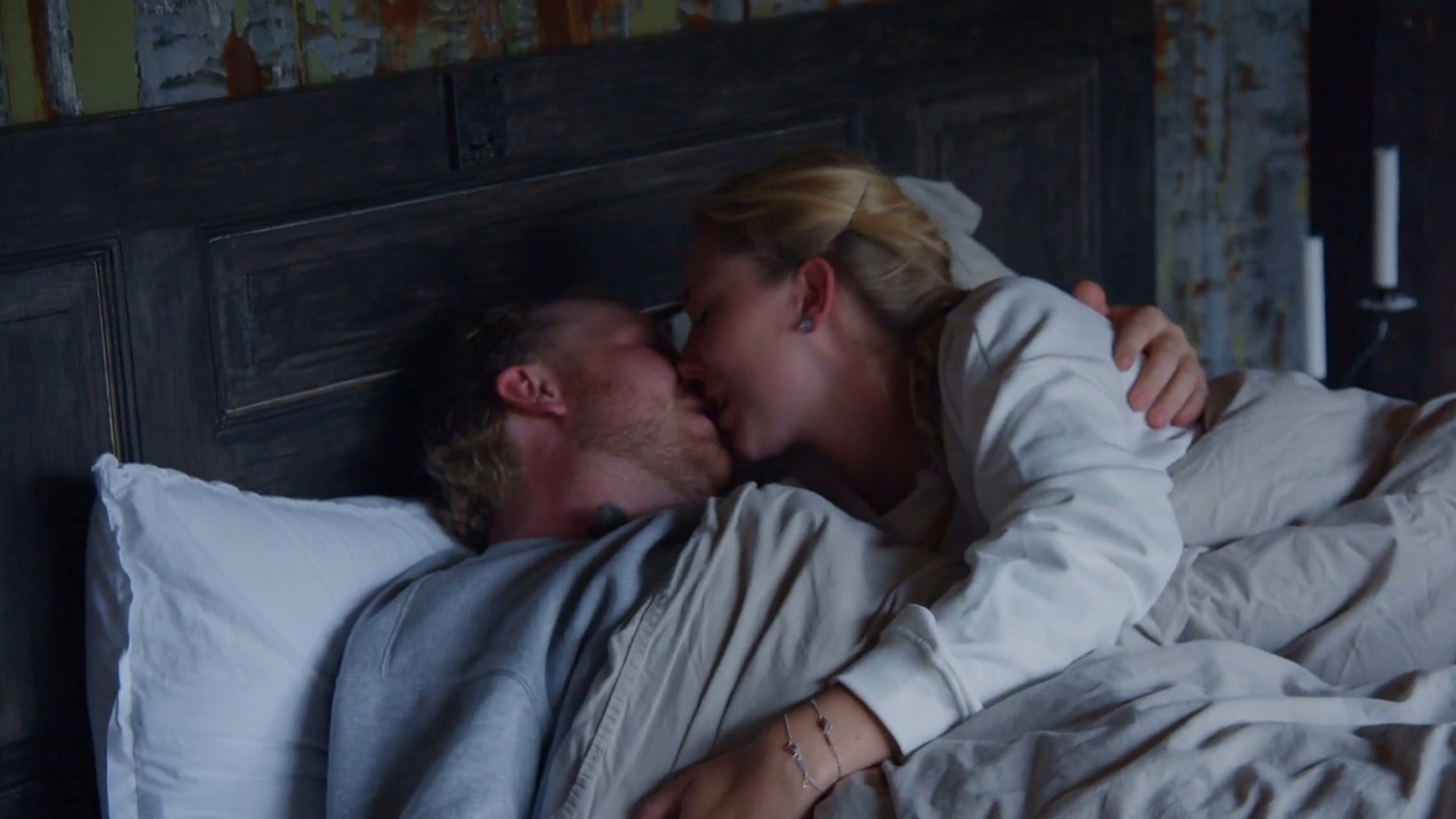 Bonde och brevskrivare gick till sängs – det hände sen