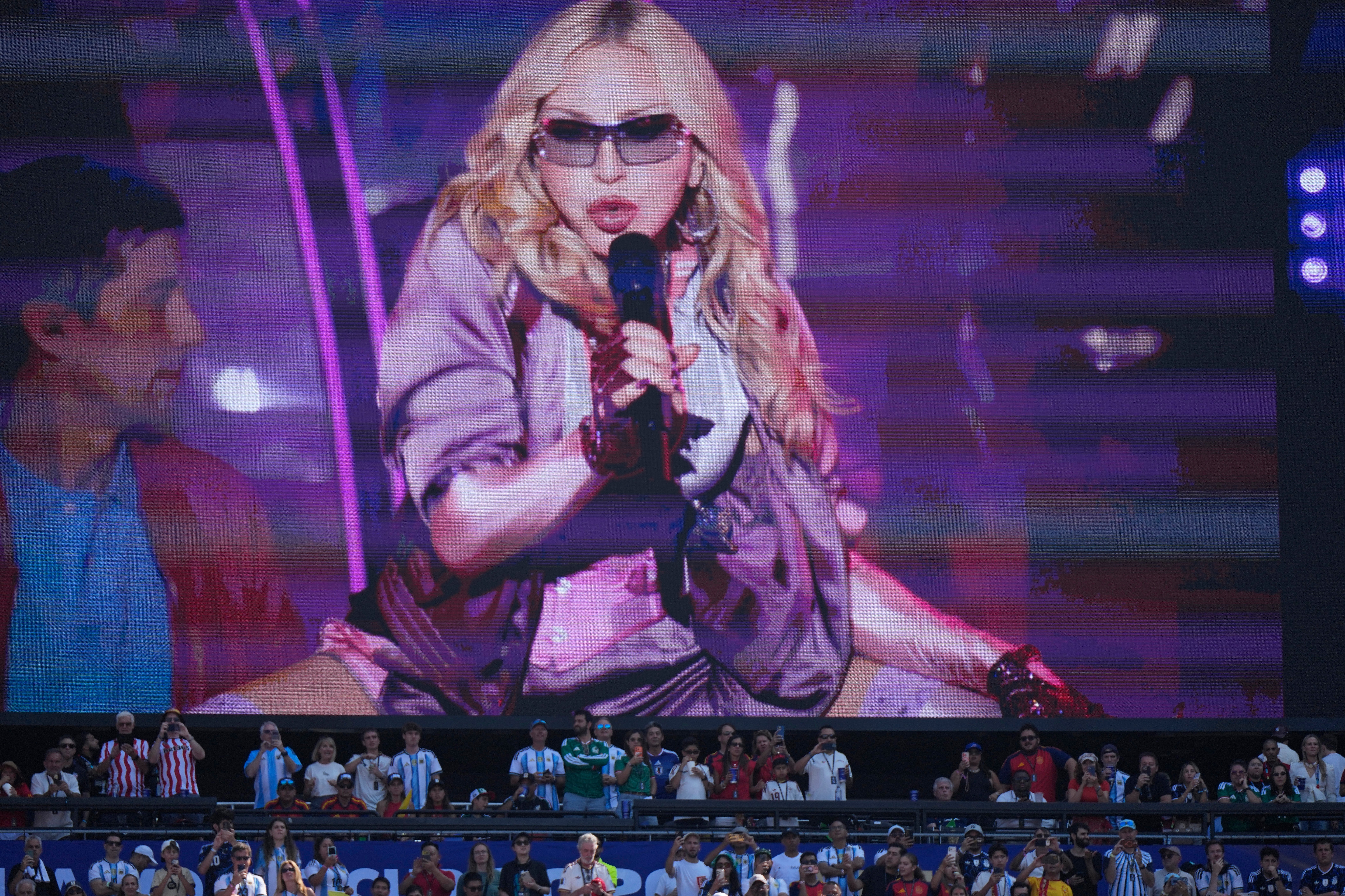 Controversy Erupts Over Record-Long World Cup Halftime Show - News Directory 3