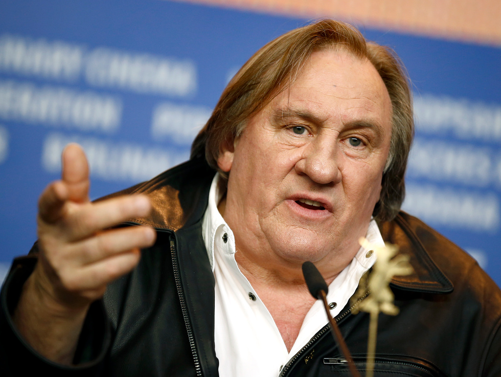 Depardieu I Rätten För Sexuella övergrepp