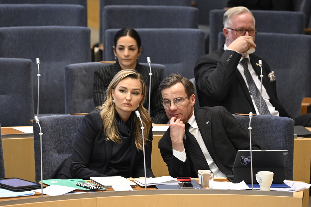 Busch rasar mot M: Vägrar underordna mig