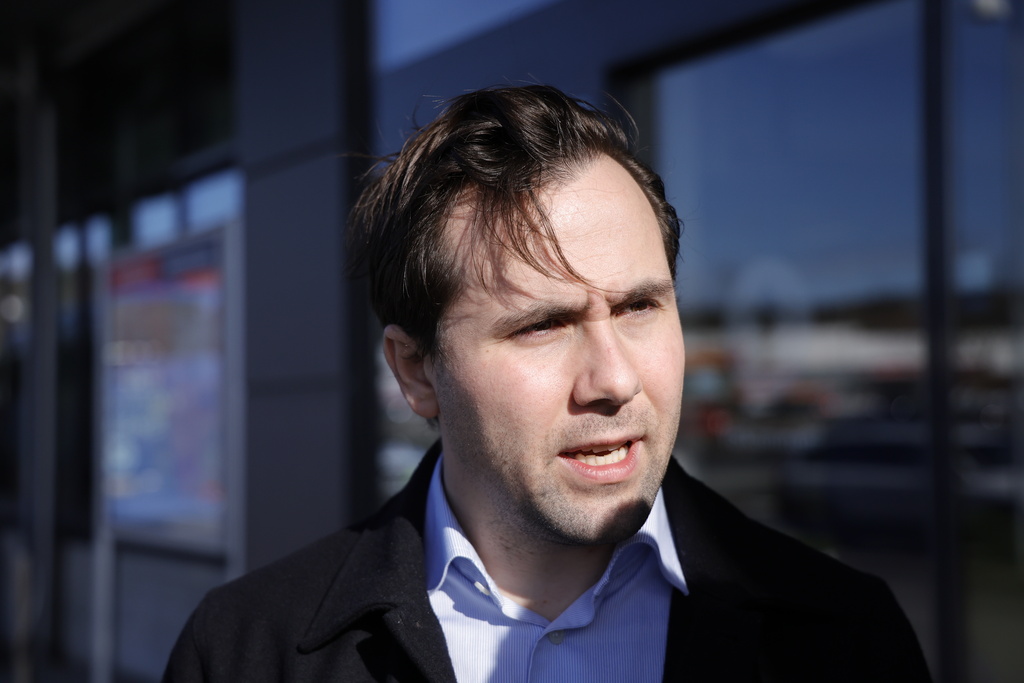 Dousa: Sverige har muskler att agera