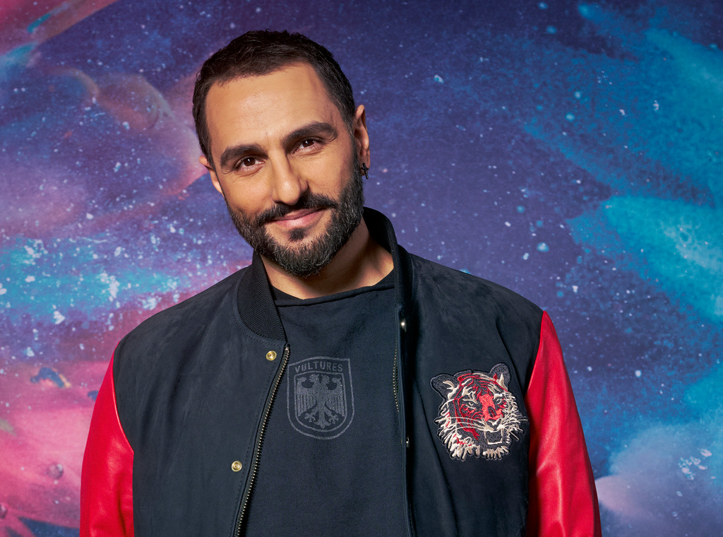 Yalangoch semiz fohishalarning fotosuratlari