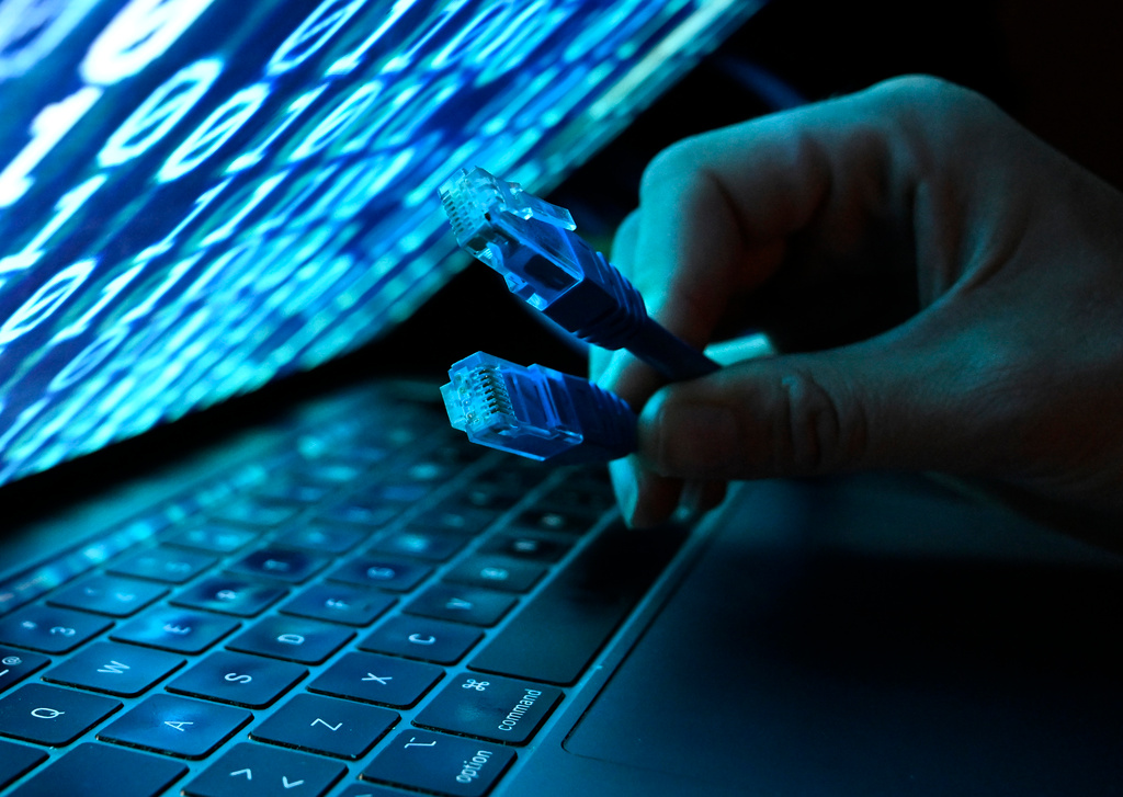 FI granskar bankernas skydd mot hot från AI-modeller