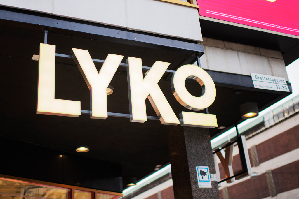 Lyko skär ner på personal